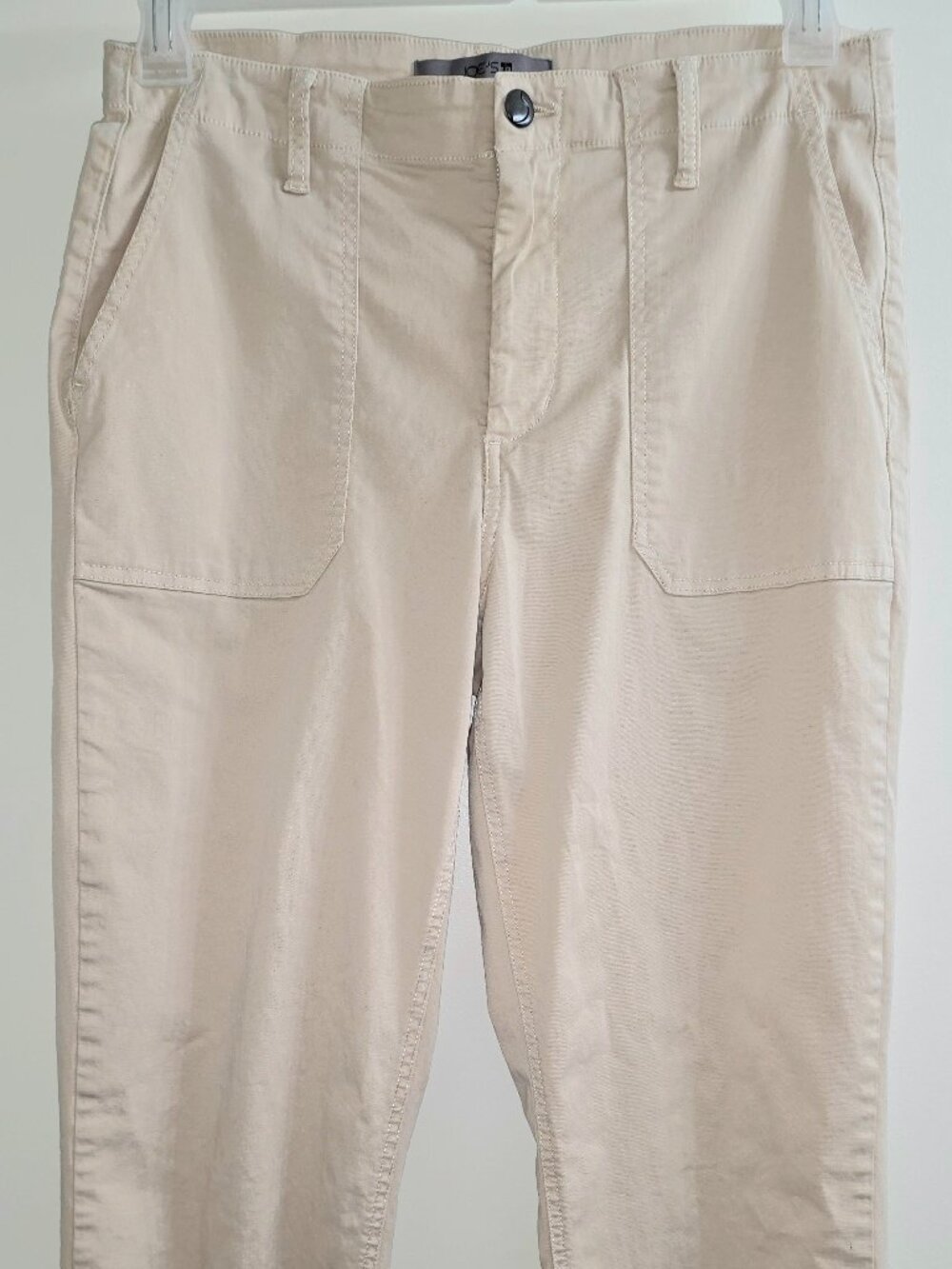 Joe’s Jeans Women’s Utility Jogger Pants size 28 color “Nature” (beige)